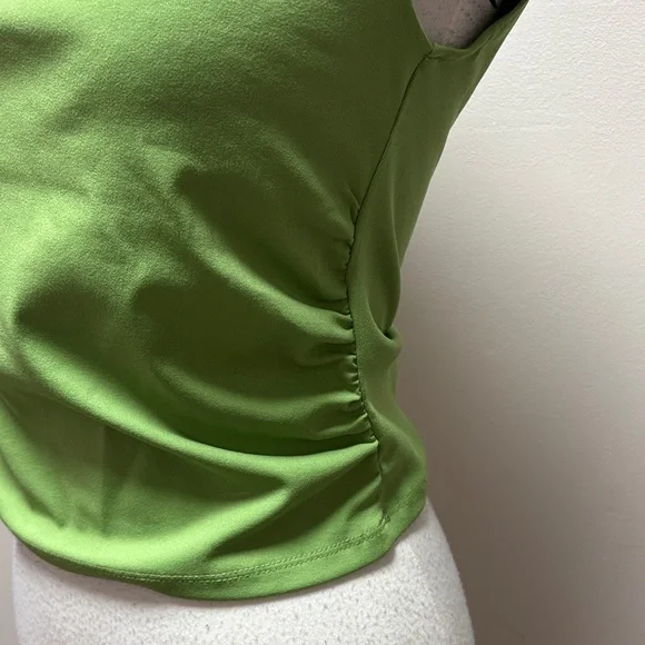 NWT H&M Lime Green Women's Tank Top - Picture 3 of 7